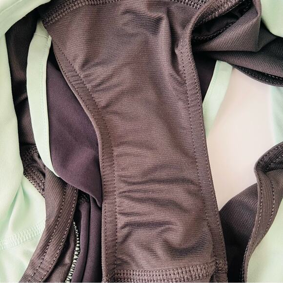 Lululemon Run Speed Short 4-way Stretch Black Fresh Teal mint green - Picture 5 of 11